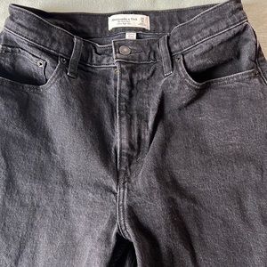 Abercrombie & Fitch Kick Flare Ultra High Rise Curve Love